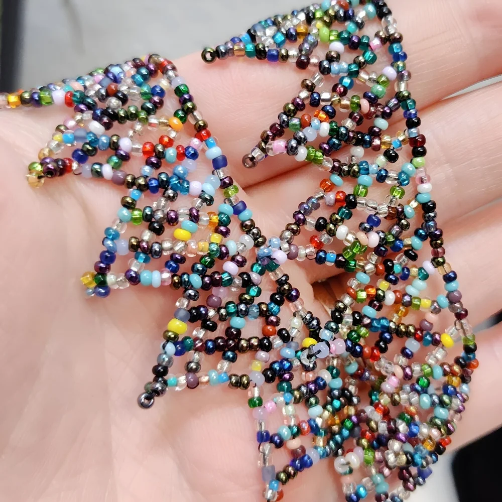 Handcrafted Glass Seed Bead Collar Necklace Rainbow Lace Sunburst Pattern 16" - Picture 6 of 10